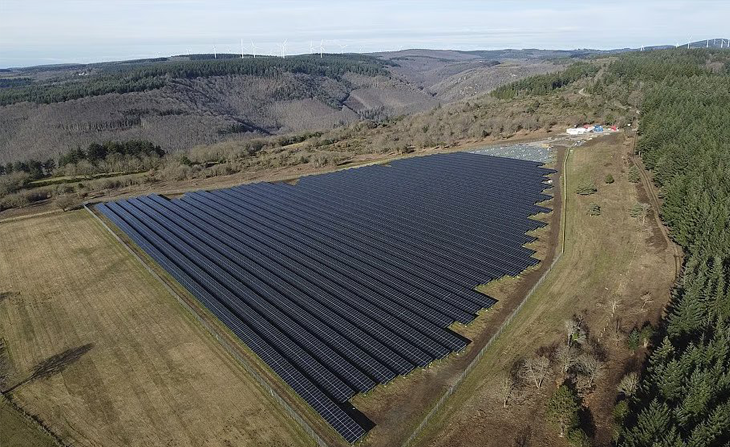 Un modèle durable d’agri-photovoltaïsme en Occitanie