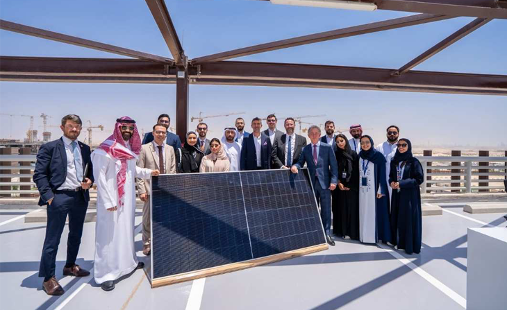 Riyad S’Illumine : Un Partenariat Solaire Stratégique pour Misk City
