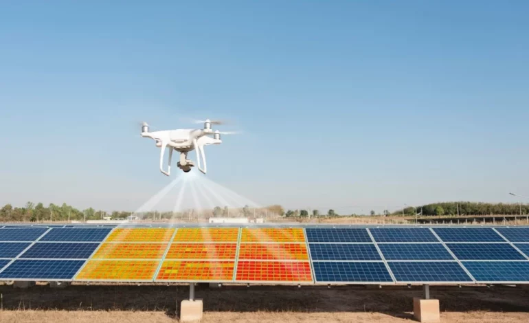 « IA et Solaire : Solar monkey Corrige les Images Aériennes Défaillantes »